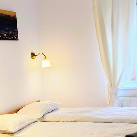 Twins Boutique Korsy Apartment Сибиу Екстериор снимка